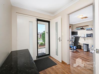 129 Macquarie Drive, Australind WA 6233