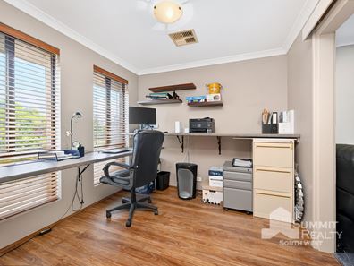 129 Macquarie Drive, Australind WA 6233