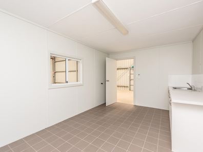 11 Guidara Street, Webberton WA 6530