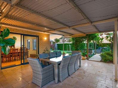 25 Diamantina Boulevard, Byford WA 6122