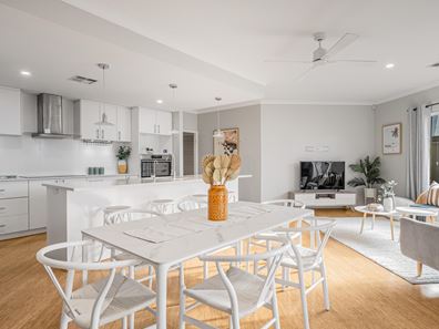 14 Labatt Gardens, Wandi WA 6167