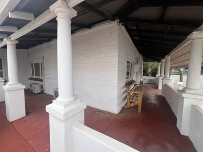 9 Burgess Street, Midland WA 6056