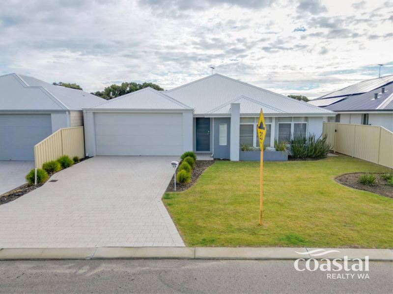 10 Lincelles Street, Madora Bay WA 6210