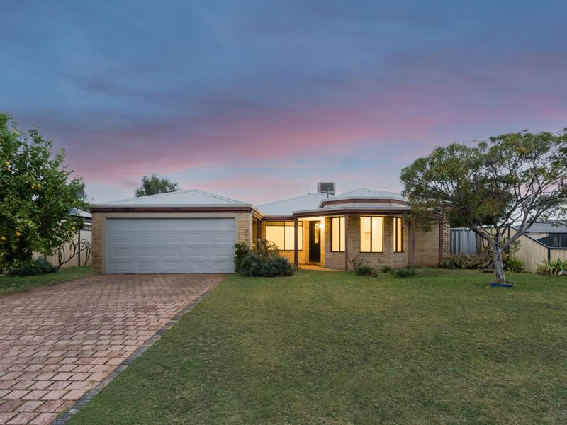2 Grampian Court, Cooloongup WA 6168