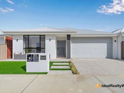 18 Desert Pea Loop, Piara Waters WA 6112