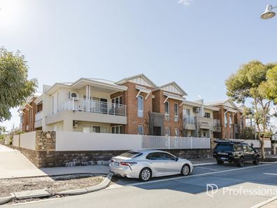 5/341 Banrock Drive, Ellenbrook WA 6069