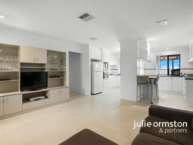 66 Shepherds Bush Drive, Kingsley WA 6026