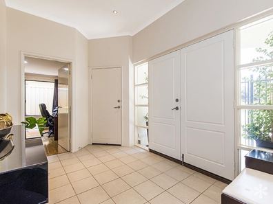 45 Gentilli Way, Salter Point WA 6152