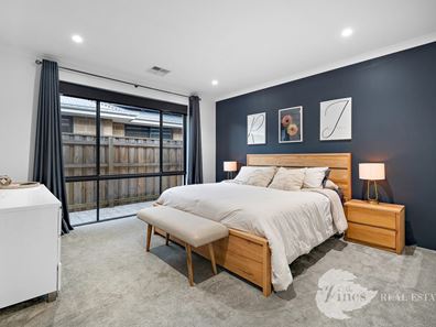 22 Huxley Drive, The Vines WA 6069