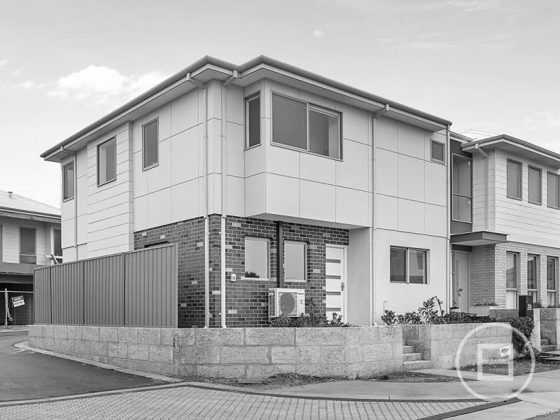 28 Hirundo Bend, Tapping WA 6065