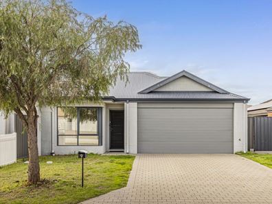 9 Mebbin Grove, Yanchep WA 6035