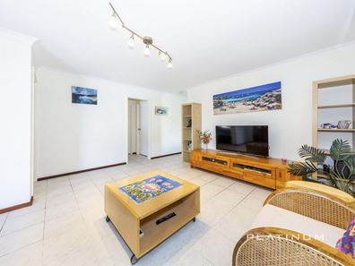 12B Loch View, Craigie WA 6025