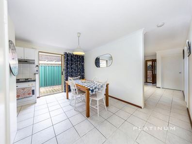 12B Loch View, Craigie WA 6025