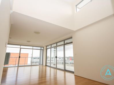 12/153 Kensington Street, East Perth WA 6004