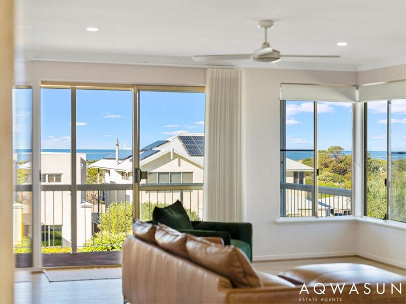 13 Ivanhoe Street, Golden Bay WA 6174