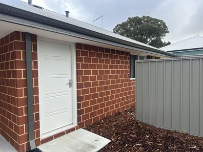25B/22 Old Pinjarra Road, Greenfields WA 6210