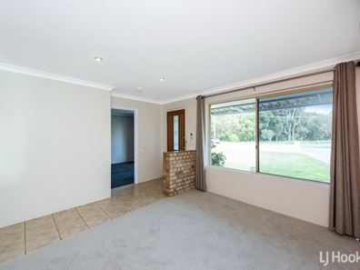 12 Adare Place, Coodanup WA 6210