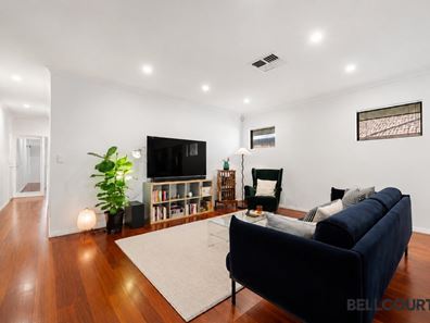 137A Manning Road, Manning WA 6152