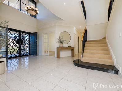 7 Positano Way, Hillarys WA 6025