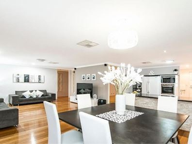 41 Sholto Crescent, Canning Vale WA 6155