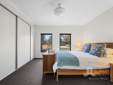 22 Nicolay Approach, Dalyellup WA 6230