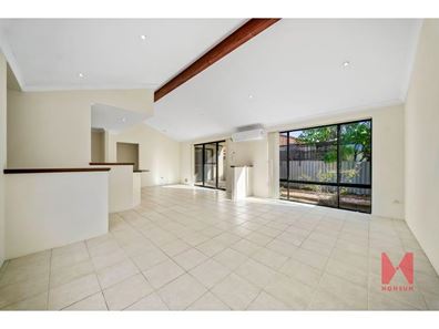 135B Huntriss Road, Doubleview WA 6018