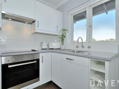 10/9 Pearl Parade, Scarborough WA 6019