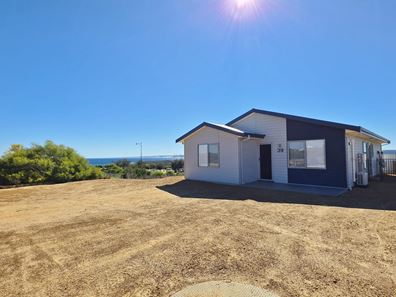39 Flora Boulevard, Kalbarri WA 6536