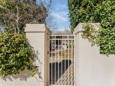 33 Anzac Road, Leederville WA 6007