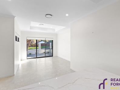 16A Milford Way, Nollamara WA 6061