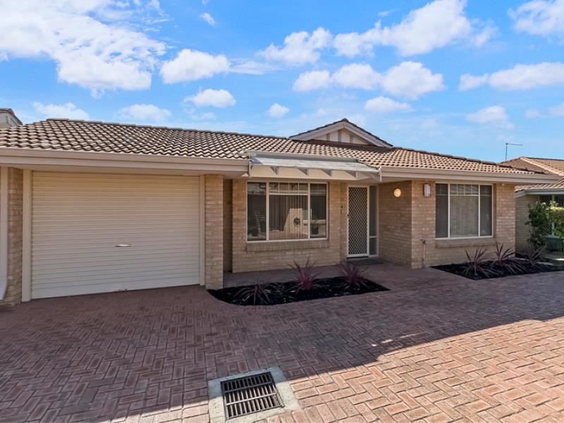 4/14 McNicholl Street, Rockingham WA 6168