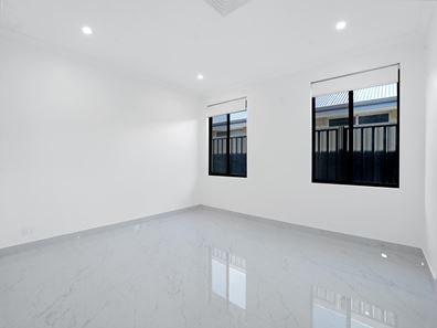13 Gambia Street, Hilbert WA 6112