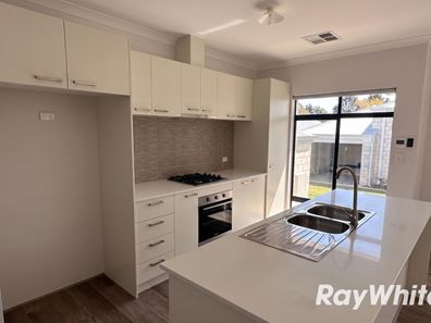 4/19 Passage Way, Mandurah WA 6210