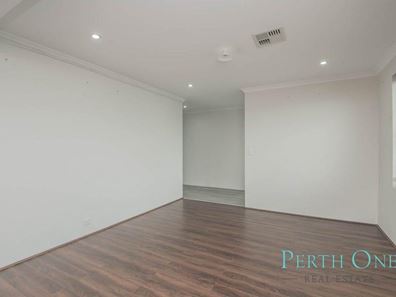 6 Basil Loop, Treeby WA 6164