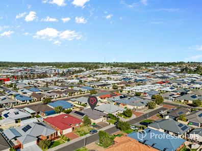 6 Dravite Way, Dalyellup WA 6230