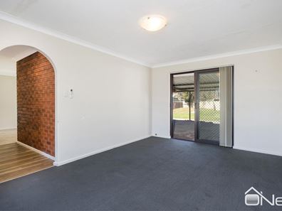 166 Westfield Road, Kelmscott WA 6111