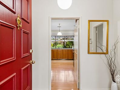 21 Maud Road, Maida Vale WA 6057