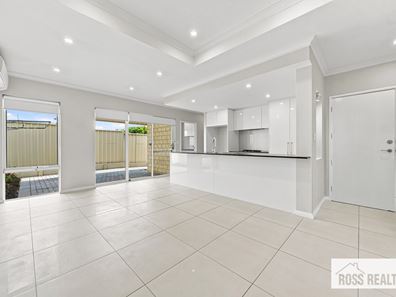 176A Ravenswood Drive, Nollamara WA 6061