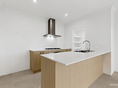 18 Blanchard Lp, Two Rocks WA 6037