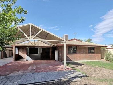 18 Tarata Way, Forrestfield WA 6058