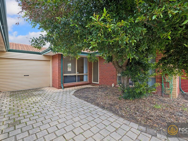 4/9 Mathoura Street, Midland WA 6056