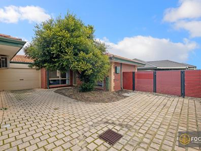 4/9 Mathoura Street, Midland WA 6056