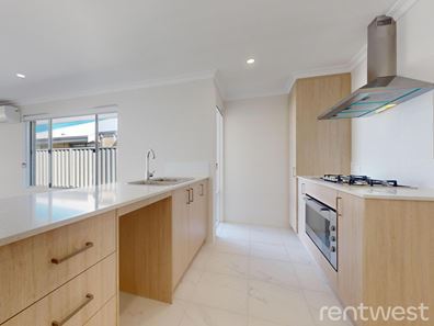 6 Roedean Street, Bennett Springs WA 6063