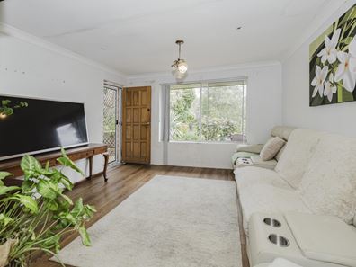 12 Dreyer Court, Yanchep WA 6035