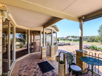 6 Wood Drive, Northam WA 6401