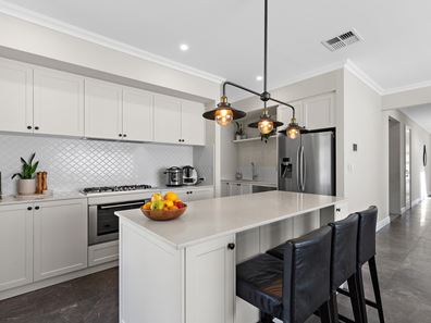 14 York Street, Beaconsfield WA 6162