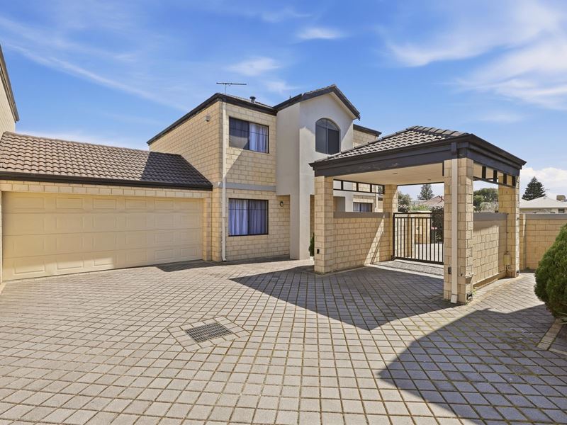 8/5 Harrison Street, Rockingham WA 6168