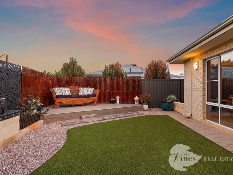 30 Dalmilling Drive, The Vines