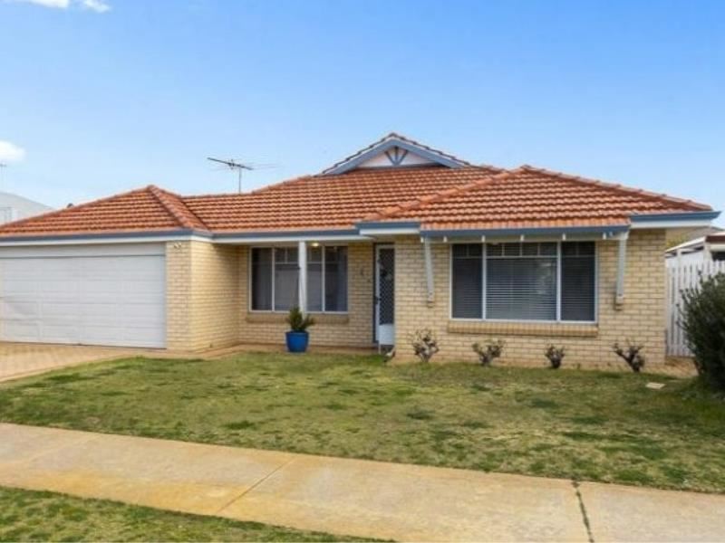 9 Maverick Promenade, Shoalwater WA 6169