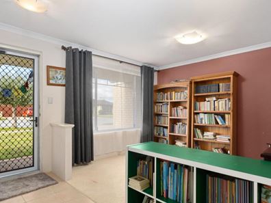9 Maverick Promenade, Shoalwater WA 6169